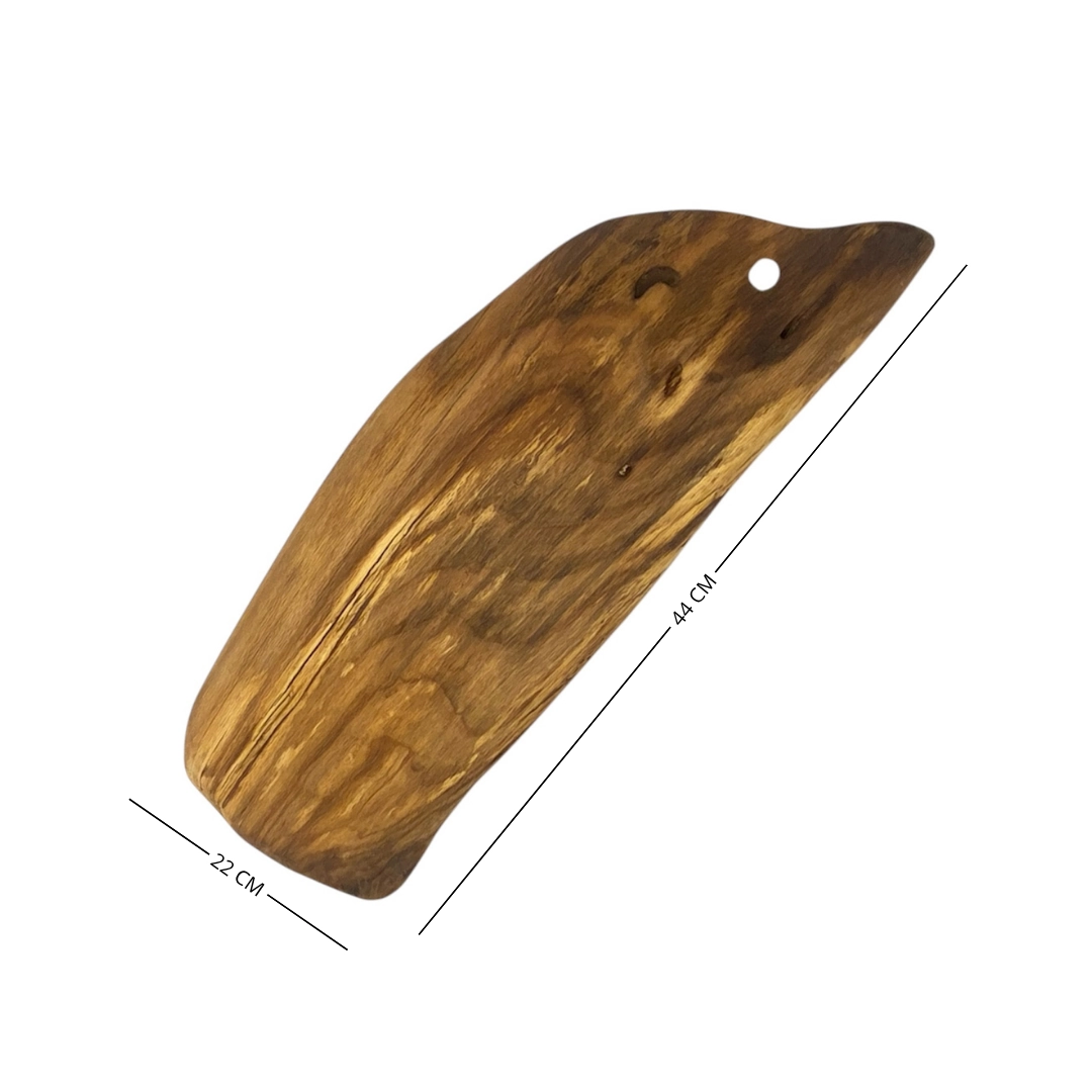 Irregular cutting board in handcrafted antique oak wood