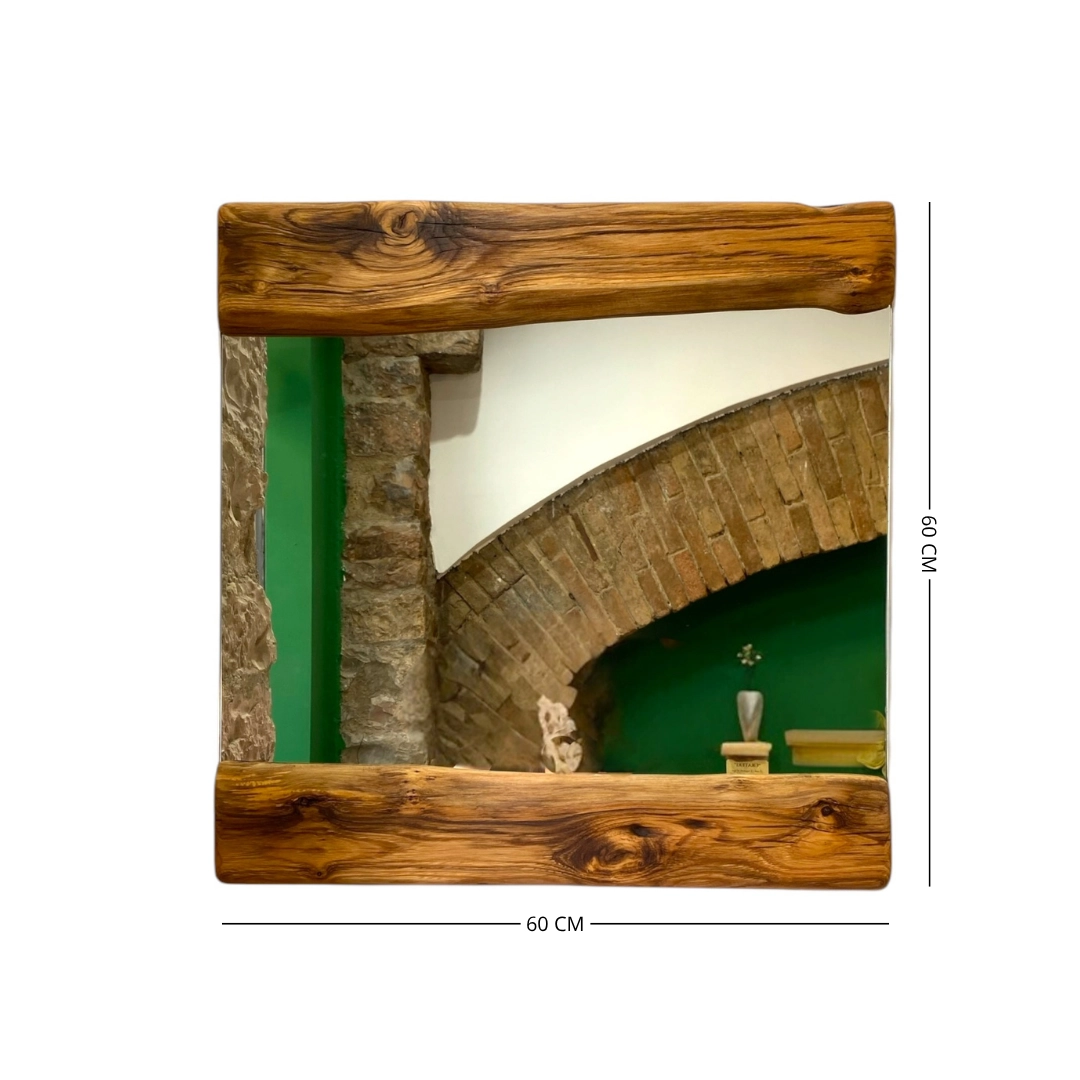 Specchio da parete con fasce superiore e inferiore in legno massello artigianale.